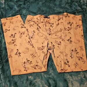 Bandolino Mandie Gray Jeans w/floral Pattern Sz 8‎